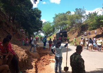 Policía, Ejército y empresa privada trabajan en conjunto en Puerto Libertador