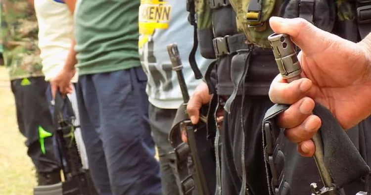 Jóvenes que viajan en tractomulas son reclutados forzosamente en el Bajo Cauca Antioqueño