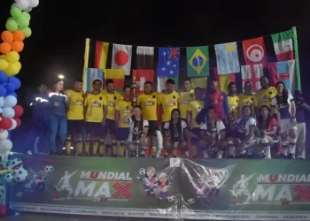 Carbomas organizó un campeonato de fútbol nueve para sus empleados en Puerto Libertador