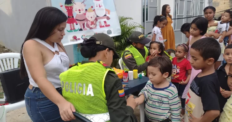 Realizan sensibilización con niñas y niños sobre el uso de la pólvora en Puerto Libertador