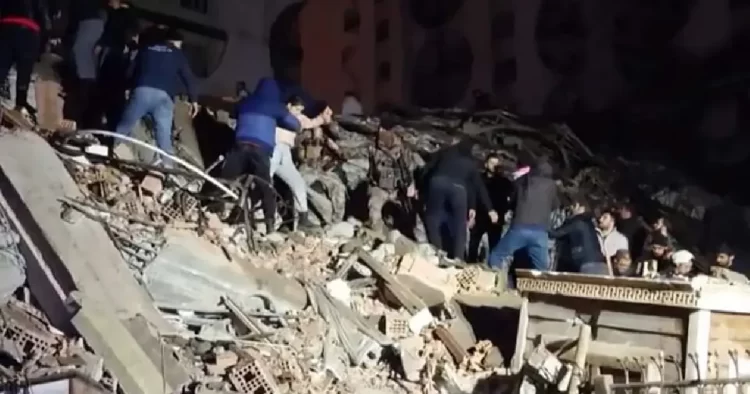 Terremotos en Turquía y Siria deja preliminarmente mil quinientos muertos