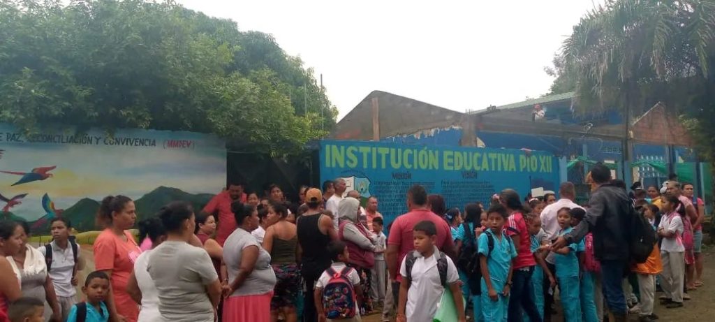 Orlando Benítez y la Iglesia Jehová Edifica