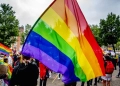 Corte declara que hombres trans y personas no binarias pueden aplicar a licencias de maternidad