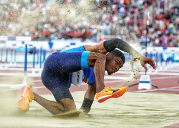 Arnovis, el colombiano ganó oro en el salto largo de Santiago 2023