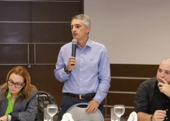 Gobernador de Antioquia ejecutará Idea de Uribe de donar para vías 4G, ¿de qué trata?