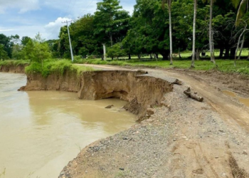 Alerta roja en Tierralta y Valencia: erosión del Río Sinú amenaza vías y viviendas