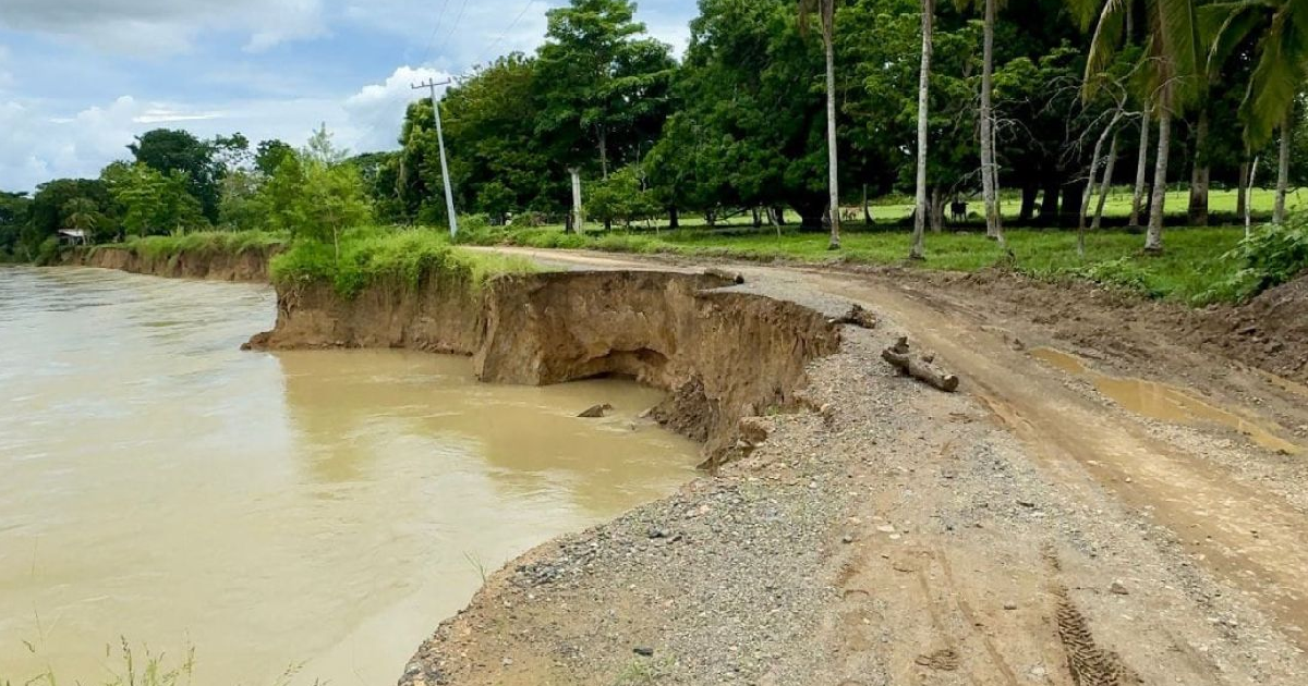 Alerta roja en Tierralta y Valencia: erosión del Río Sinú amenaza vías y viviendas