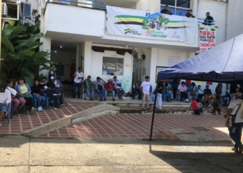Empleados de la alcaldía de Puerto Libertador retoman labores,  ¿A qué acuerdos llegaron con el alcalde (e)?