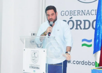 Lorica clama ayuda del presidente Petro