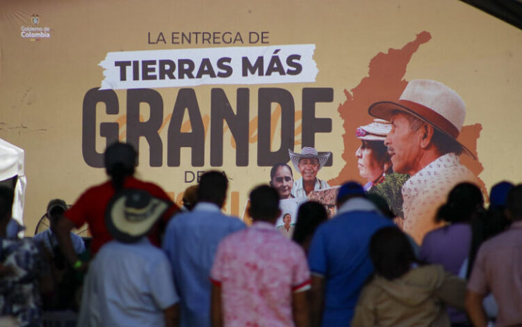 Recuperación de tierras en Córdoba enfrenta resistencia de sectores políticos y clanes regionales