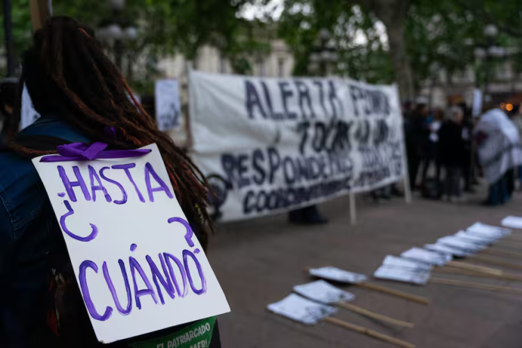 Hallaron el cuerpo de una joven embarazada enterrado en una casa en Buenaventura