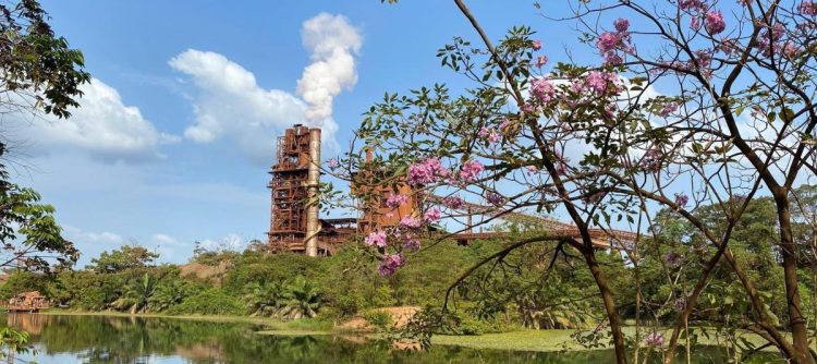 South32 pone a la venta Cerro Matoso: ¿el fin de una era en la producción de níquel en Colombia?