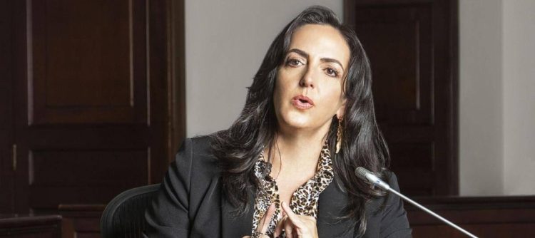 “Yo no prometo, yo me comprometo”: Cabal presenta sus propuestas para el sector minero-energético
