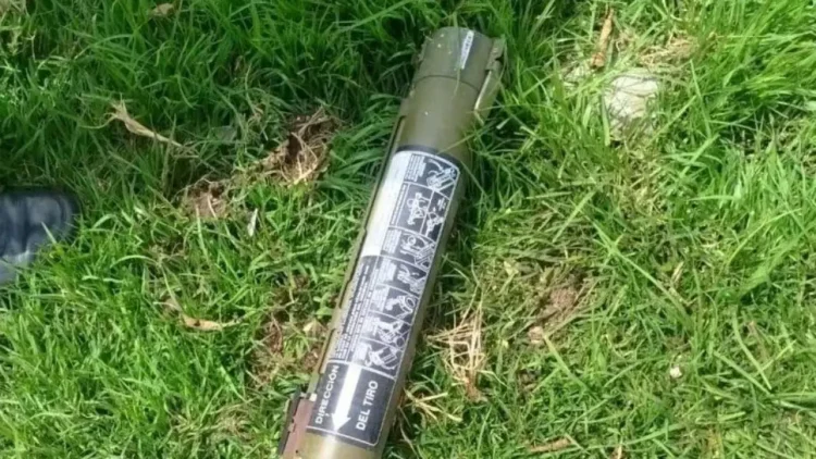Hallazgo de lanzagranadas rusos en Bogotá genera cuestionamientos; denuncia Petro que sería para atentar contra su vida